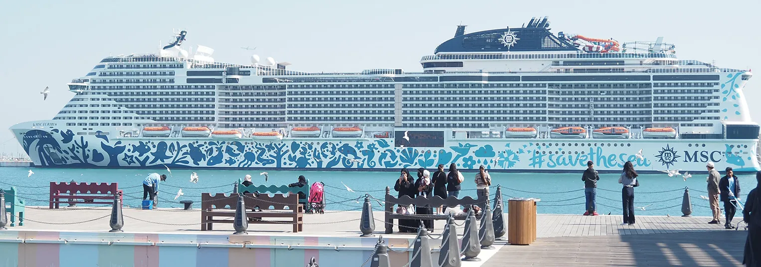 banner-what-do-you-actually-do-on-a-cruise-1